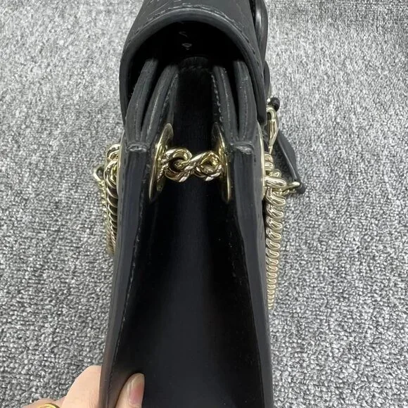 GUCCI Emily Black Leather Shoulder Bag 620-032825 - Picture 4 of 14